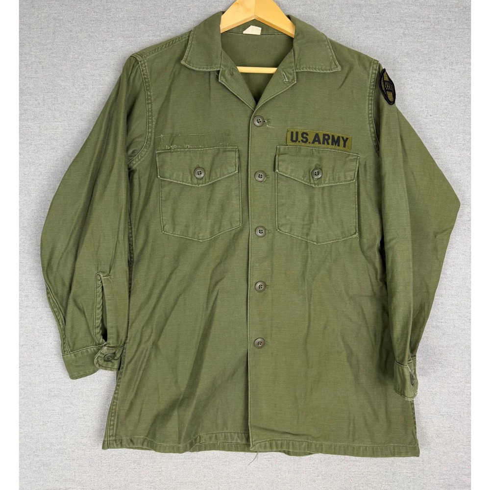 Vintage 1968 US Army OG-107 Sateen Utility Shirt Jacket 15.5x31 Olive Green 60s